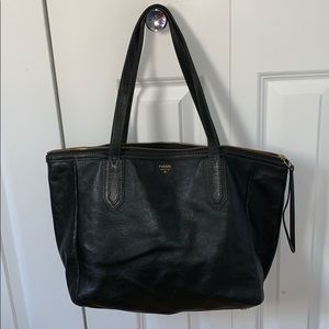 Black fossil tote